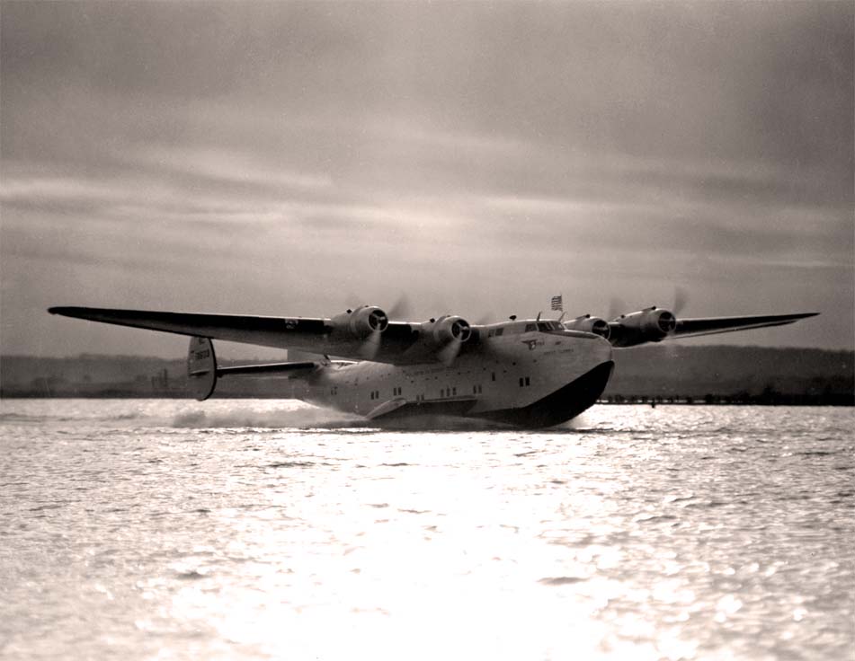 B 314 ACROSS THE ATLANTIC PAHF COLLECTION