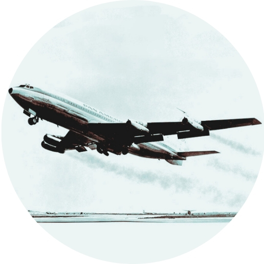 Pan Am®体彩168飞艇官方入口网站 pushed the envelope, convincing Boeing to develop the B-707 Jet